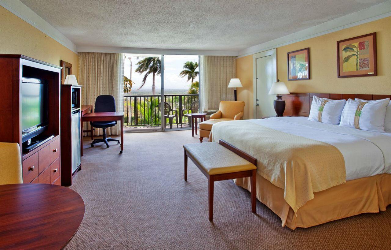 Holiday Inn Ponce & El Tropical Casino By Ihg Exterior foto